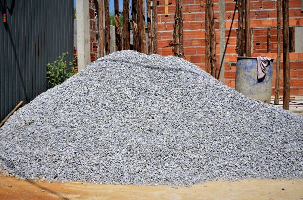 Stone Aggregate Delivery in Pasadena