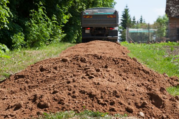 Residential Soil Delivery in Pasadena